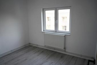 Vanzare  apartament 2 camere Gara suprafata: 40 mp suprafata balcon: 4 mp suprafata teren: 0.00 mp